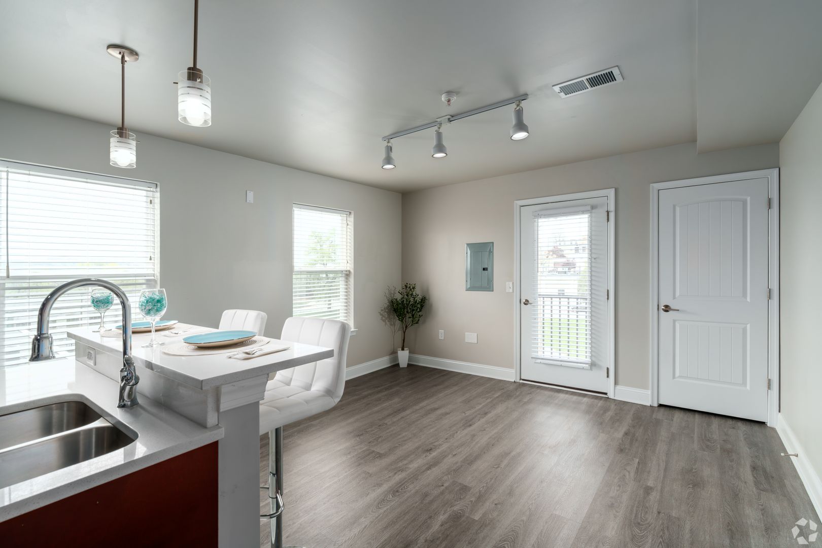200-5th-apartments-york-pa-1br-1ba